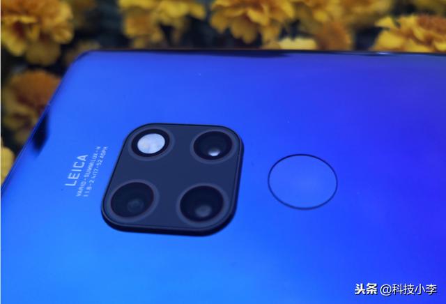 华为 呼吸灯_华为手机呼吸灯设置_华为v20呼吸灯的作用