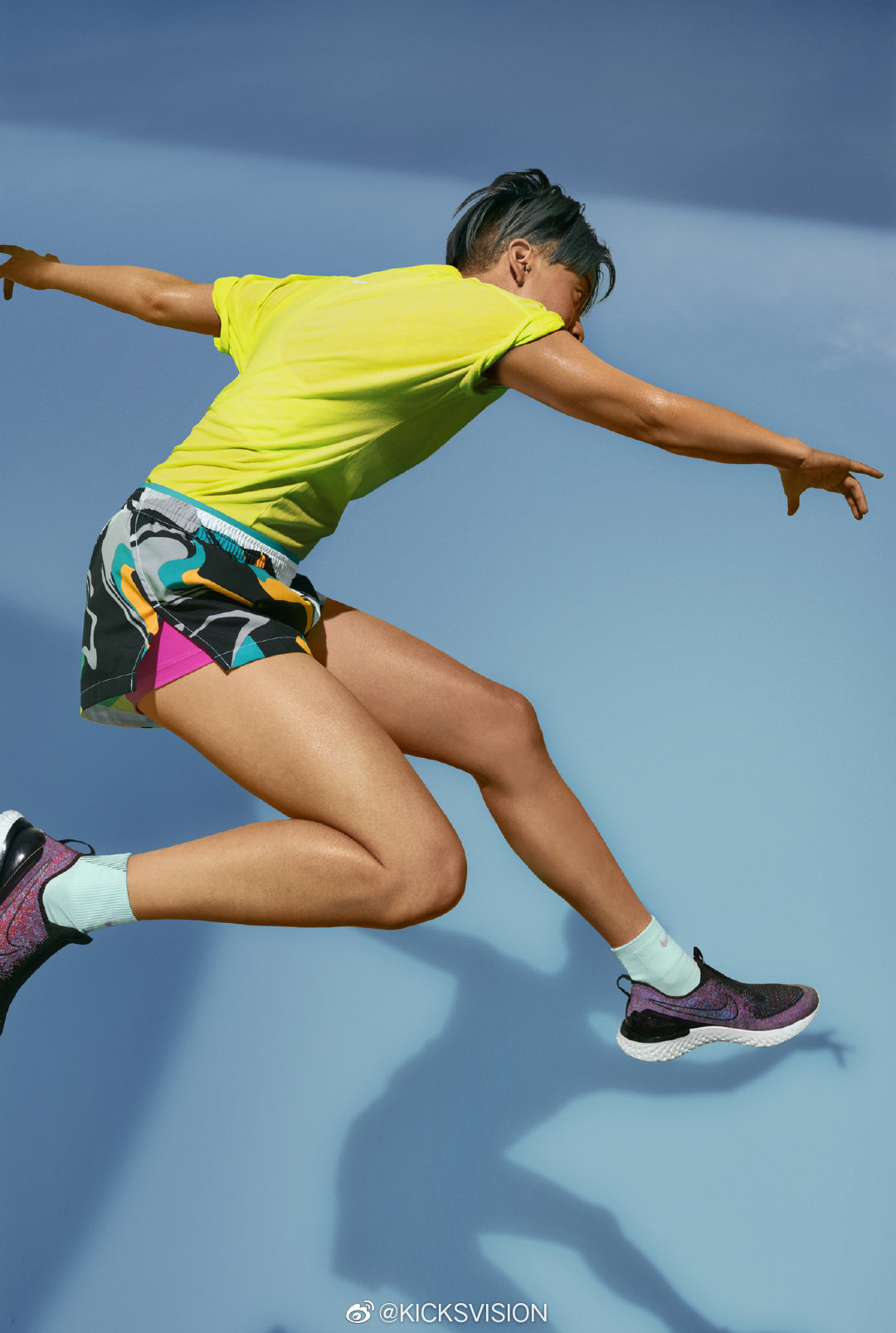 全新Nike Epic Phantom React FK版本采用一脚蹬款式结合无鞋带设计|脚蹬|鞋带|款式_新浪新闻