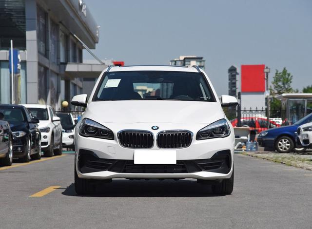 宝马2系旅行车:足以媲美SUV的诗与远方车型
