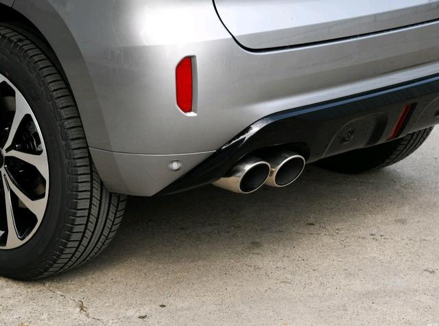 开车时注意的5种情况，每年可减少一半汽车保养维修费用