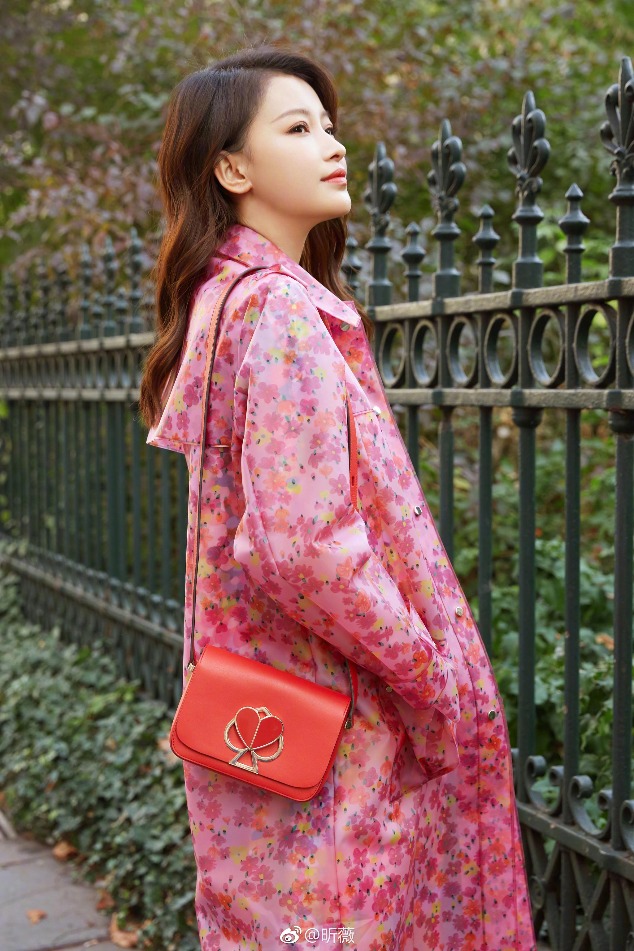 一众美美的女星上身示范kate spade new york 2019春季系列