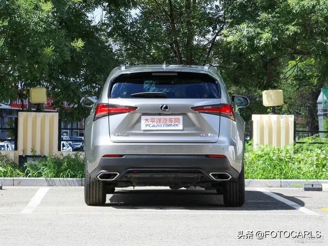 雷克萨斯NX 300锋尚版实拍,内饰有点寒酸,售价39万!