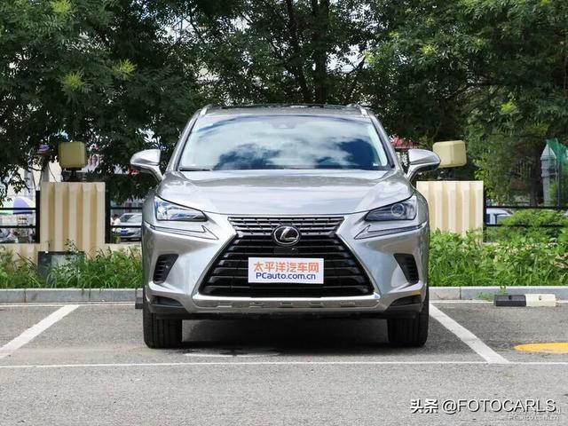雷克萨斯NX 300锋尚版实拍,内饰有点寒酸,售价39万!