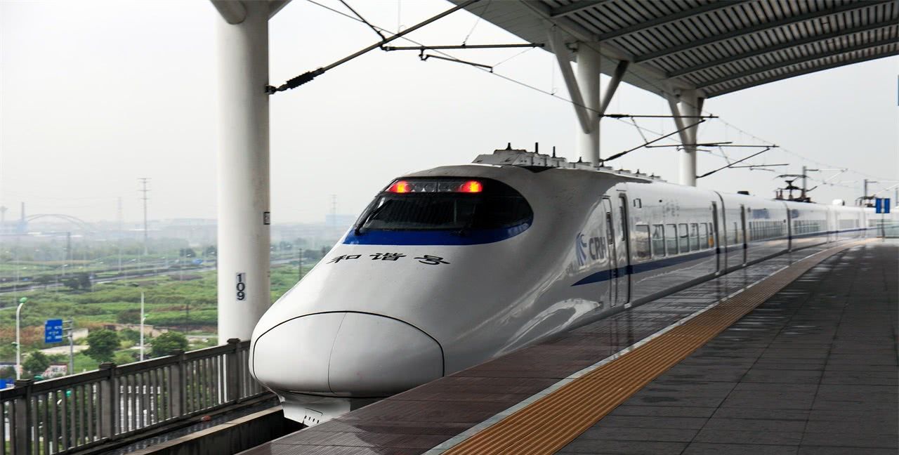 “复兴号”和“和谐号”同是中国高铁，两者究竟有何差异？