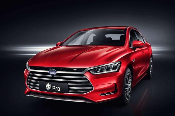 比亚迪这款车牛逼了, 百公里油耗1L