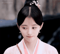 鞠婧祎自杀式整容？鼻子薄的像纸还透光！医生建议这样复原...