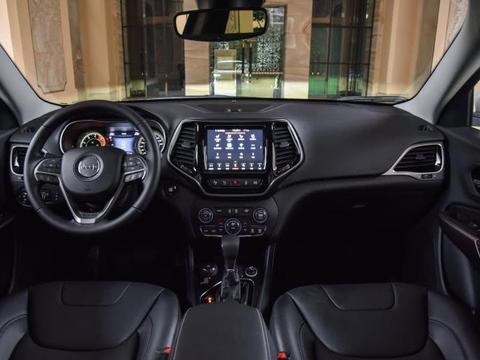 新款自由光现身，2.0T＋9AT，一看价格，诚意满满