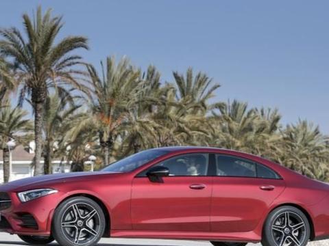 梅赛德斯CLS350！3.0升六缸发动机，362马力直击对手！