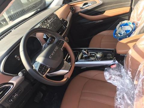 奇瑞星途TX到店实拍，各种颜色一应俱全，现在定价合适又是爆款