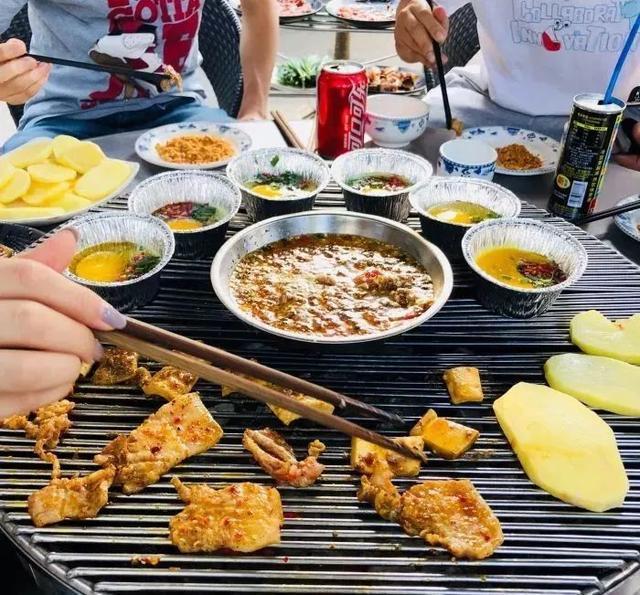 地铁直达!昆明周边10个烧烤圣地,人均40 ,羊排任你吃!