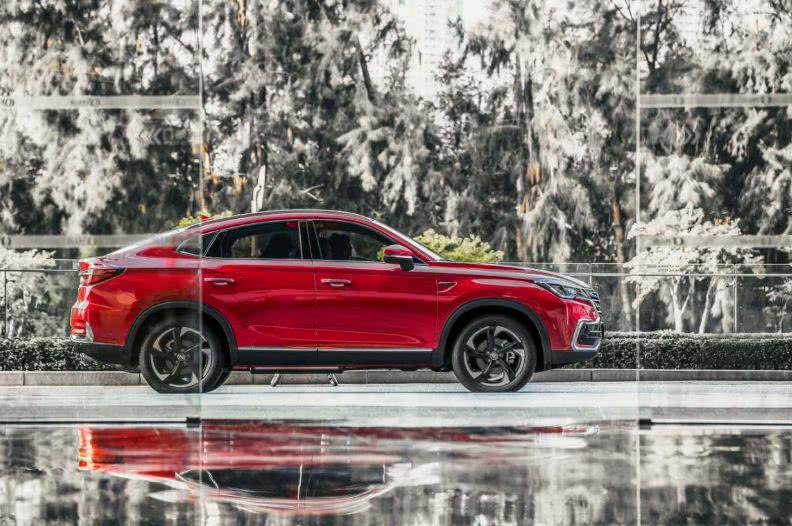 2.0T+8AT ����CS85 Coupe����������ĺÿ�