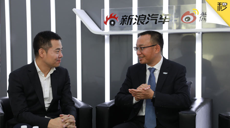 在本届广州车展上，我们有幸采访到了长安汽车执行副总裁何朝兵先生