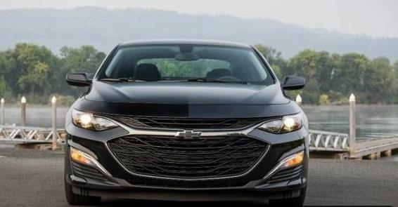 汽车最大克星来了，新车比跑车还帅气，2.0T+闭缸，不足18万！