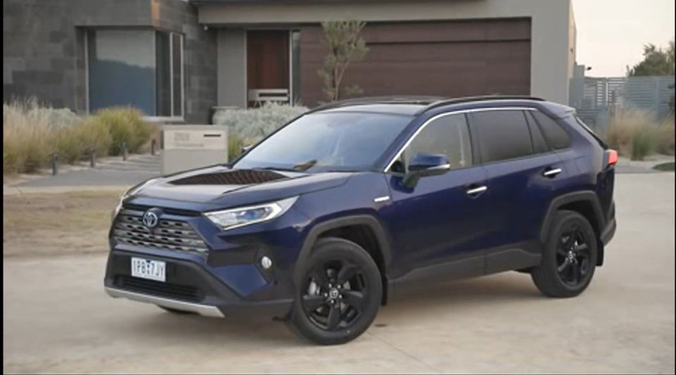 2019款 丰田 RAV4 Cruiser 混动版。欢迎关注、评论、点赞和转发！