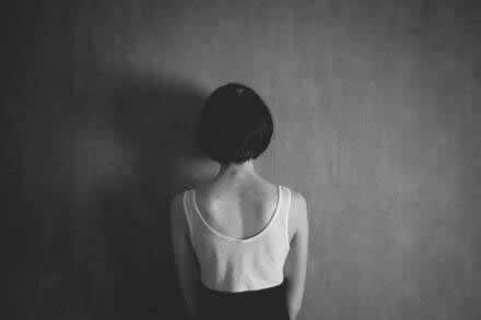 她提分手,我以为是我爱的不够,变卖父母的房子