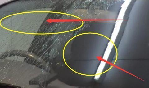 雨刮器越刮越模糊还有异响吗？聪明人用小纸片，让雨刮器恢复如初