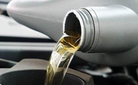 内行人忠告：车子跑过6万公里，这些事情必须做，别再铤而走险了