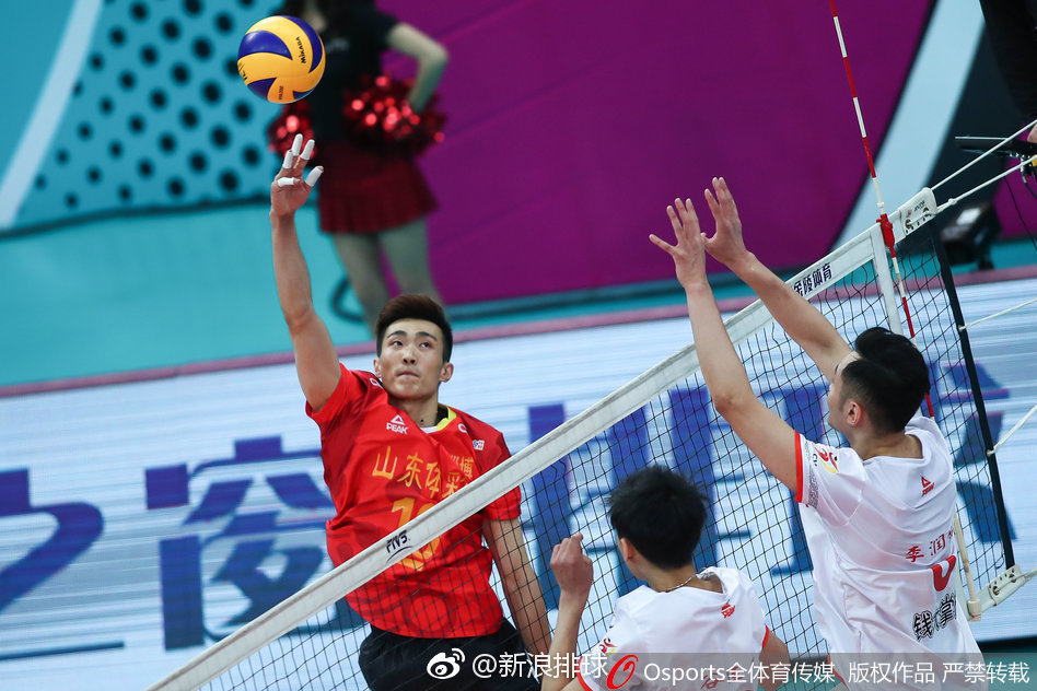 2018-2019赛季排超联赛半决赛第一场