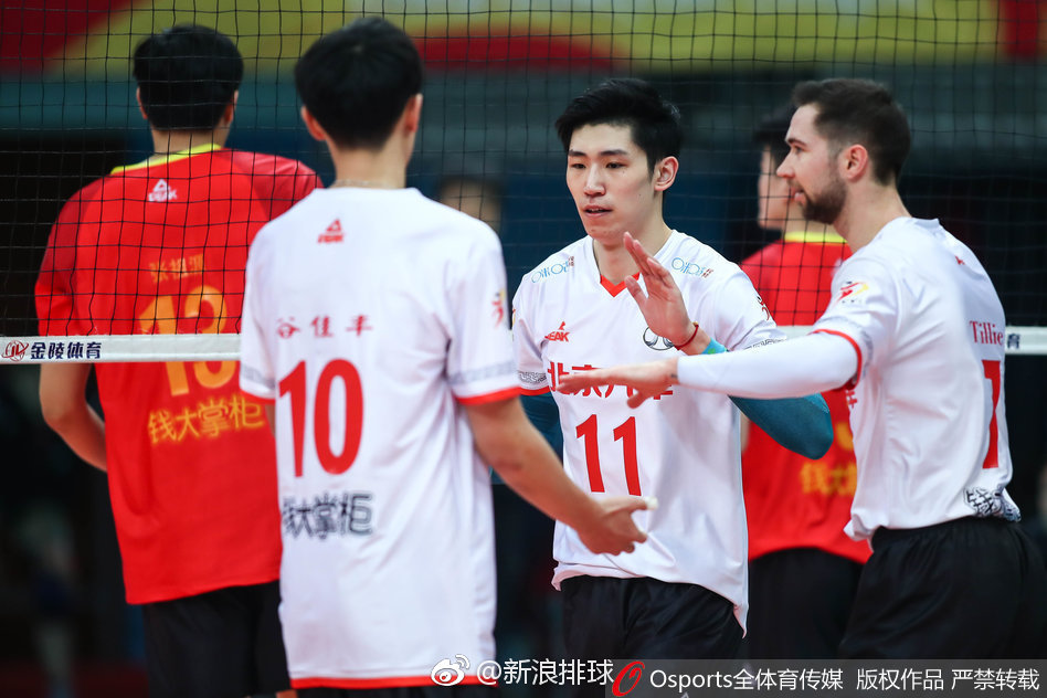 2018-2019赛季排超联赛半决赛第一场