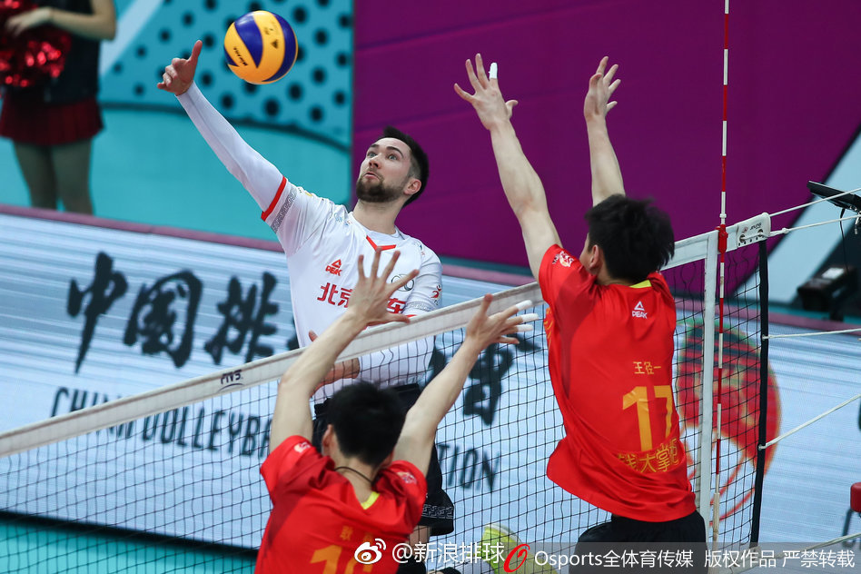 2018-2019赛季排超联赛半决赛第一场