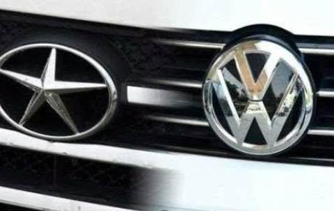 大众和江淮亮新车，车标不是VW了，换上新的更有美感