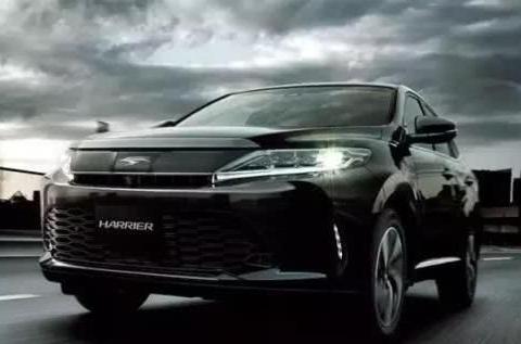 丰田亮绝招，新车配全新车标，内饰比劳斯莱斯还有范