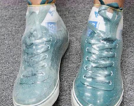 为啥老司机都在车上备“保险套”？内行人说完，我也默默放了一盒