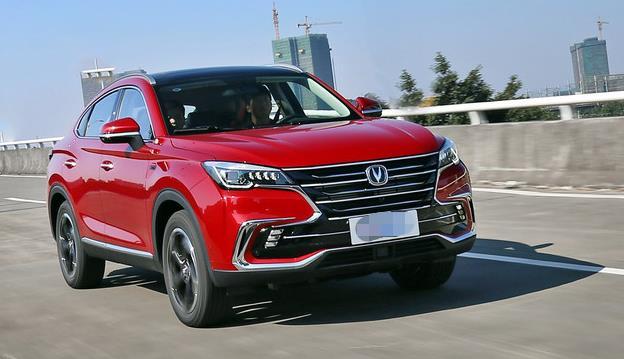 长安CS85什么时候上市?抢先评测这台轿跑SUV值不值得买