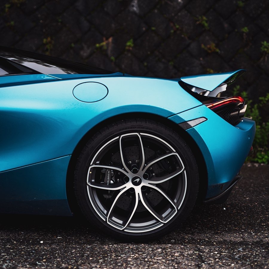 Mclaren 720S Spyder，继续搭载代号M840T的4