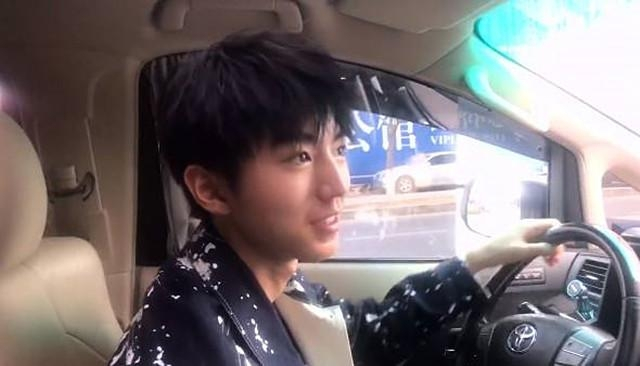 鹿晗、吴亦凡、李易峰开什么车?和他们一比,王