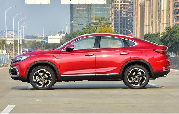 长安CS85什么时候上市?抢先评测这台轿跑SUV值不值得买