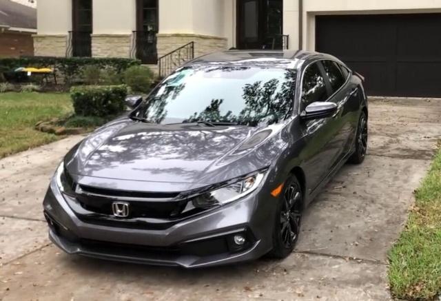 真正的平民轿跑!2019款思域街头实拍,比凌度拉