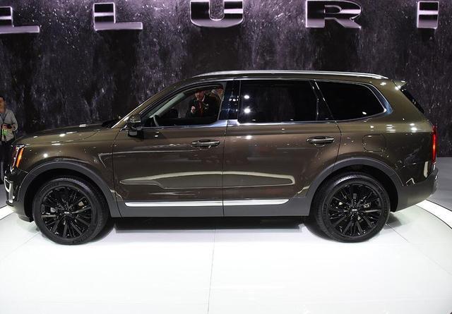 20万的价格,8座SUV还是3.8L 发6发动机,这款SUV你期待吗?
