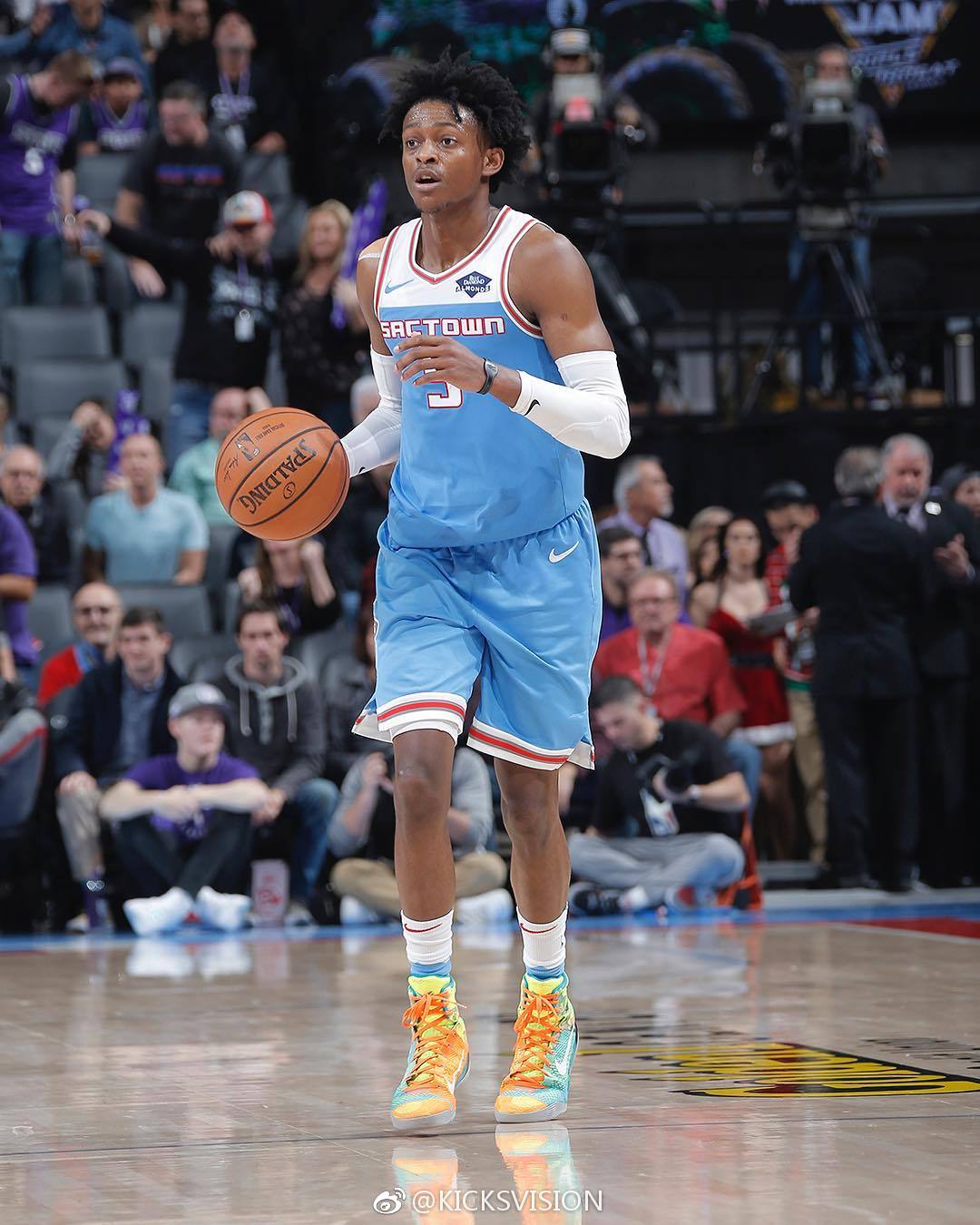 deaaronfox,lamelo ball deaaron fox 本赛季上脚球鞋回顾