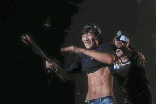 李光洙承认恋情,女友94年生人大长腿和光洙超搭