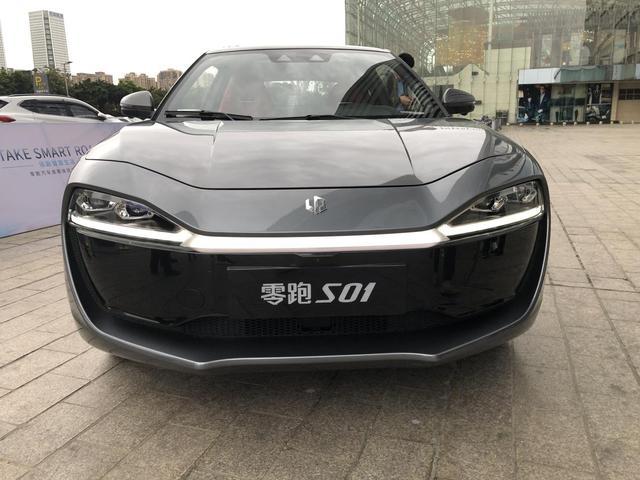 零跑S01到成都了,续航460km,加速6.9秒,还有L2.5自动驾驶
