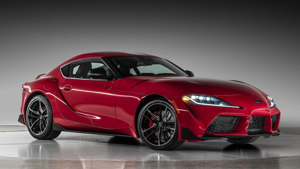 2020丰田supra vs 2019宝马z4:唯一不同的就是马力