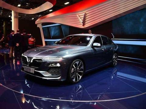 这款越南车型惊艳了！外观像跑车，内饰尽显豪华，售价15万起！