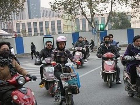 车管所：电动车驾照考试已公布，一共三个项目，科二最简单！