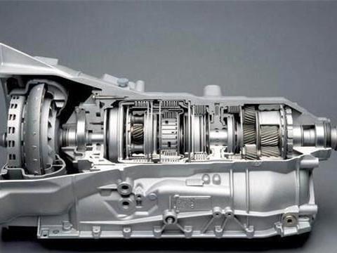 变速箱多久换一次油？手动挡最好不好超过这个时间