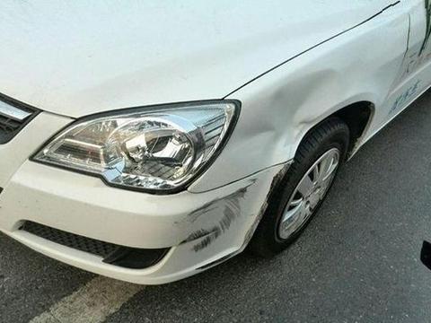 补车漆5次花900，来年交保却多加2千！车主：买保险有啥用？