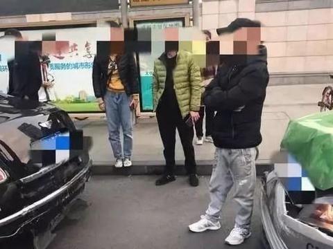 爱车停放被撞保险只赔70%买车险真的要花心思