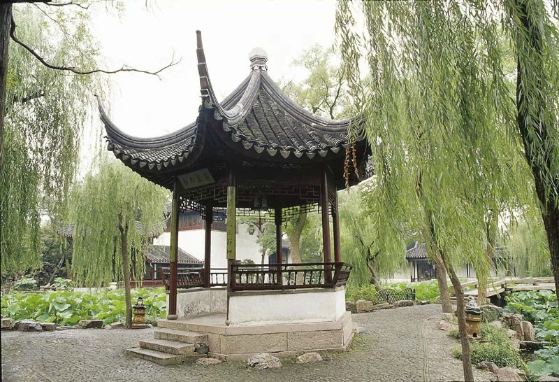 古亭遗弘,谴倦只影.途茫吟沉心迷蒙.笔墨浅倦,箫语琴韵