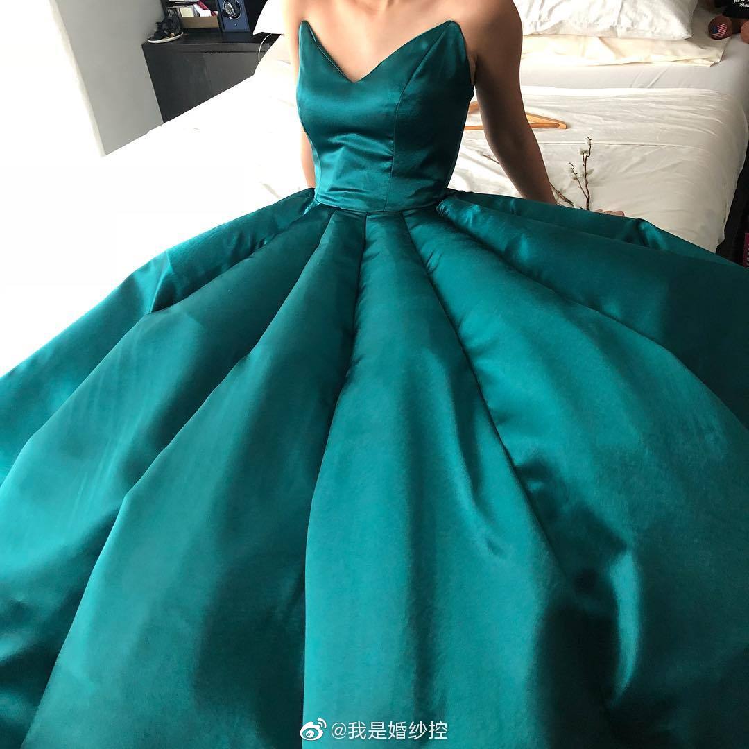 来自菲律宾的17岁女孩Ciara Gan花了一个月时