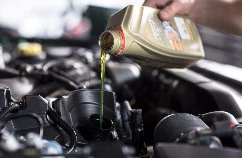 机油寿命多长？教你判断机油是否该换了