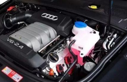 玻璃水还在用自来水充数？这么加水，你的汽车迟早得大修！