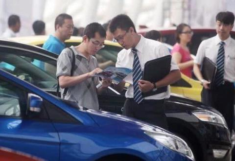 购买新车时，只需记住这一点，至少少花2000元，甚至更多