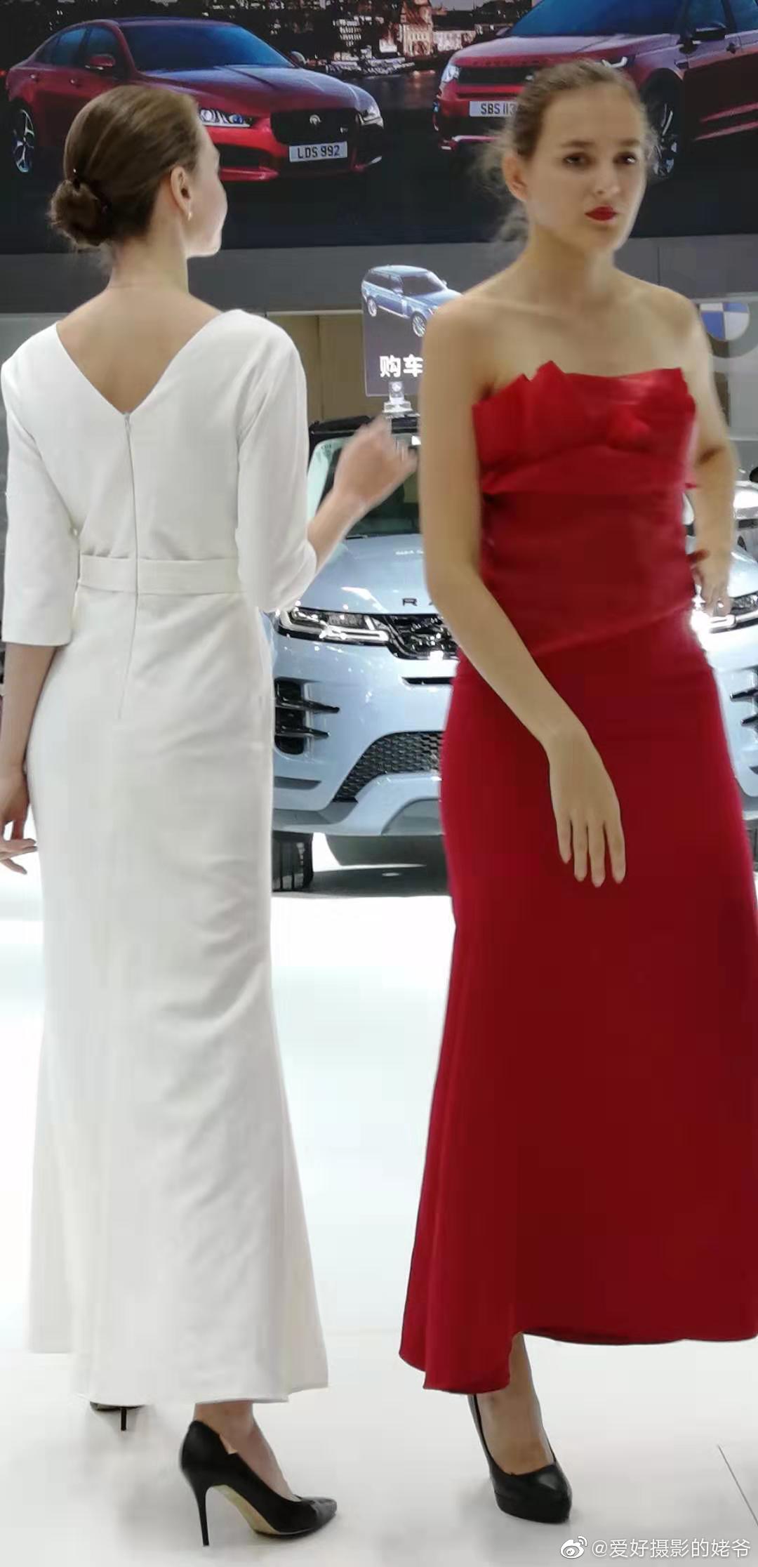 兰州车展上的外模。（妻子的手机片，原来也是个拍手。）