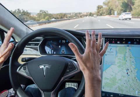 车库快评:新年第一大礼!特斯拉白送你好几万!自