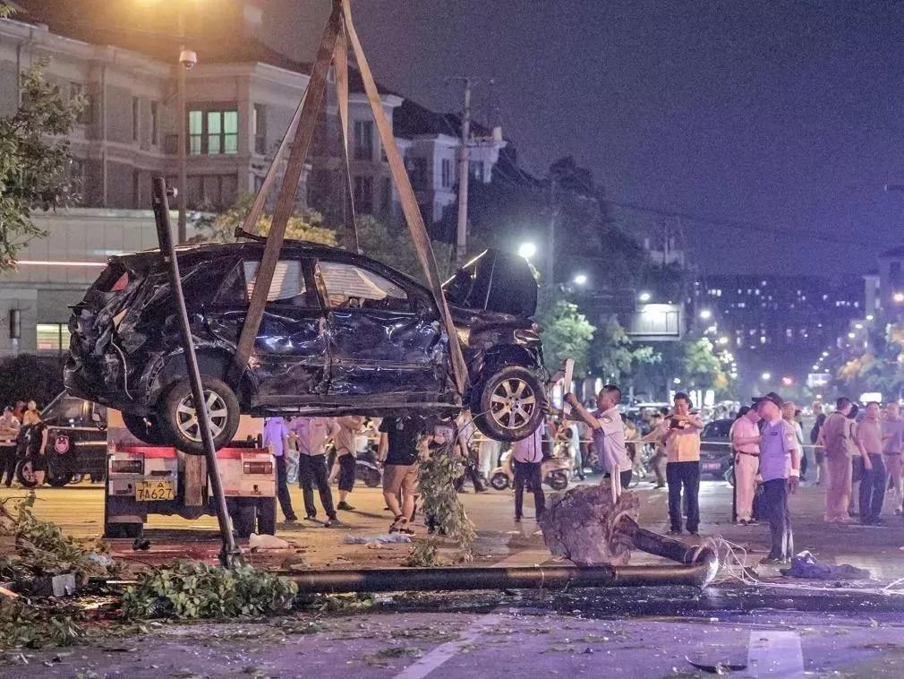 杭州奔驰失控门结果出炉 真相值得每位车主反